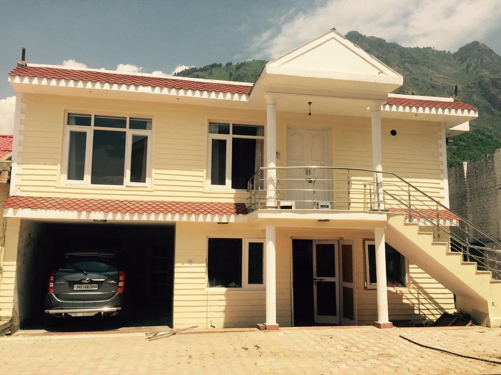 Shalimar Heights Srīnagar Exterior foto