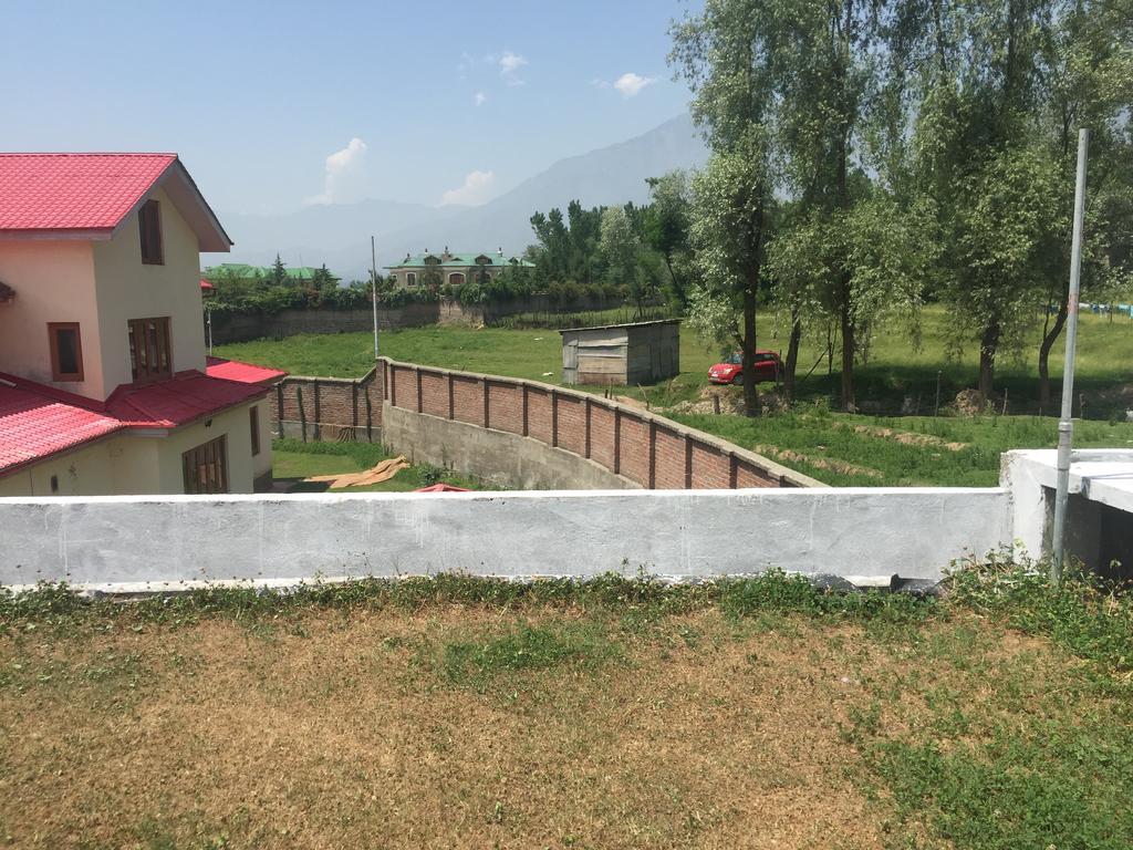 Shalimar Heights Srīnagar Exterior foto